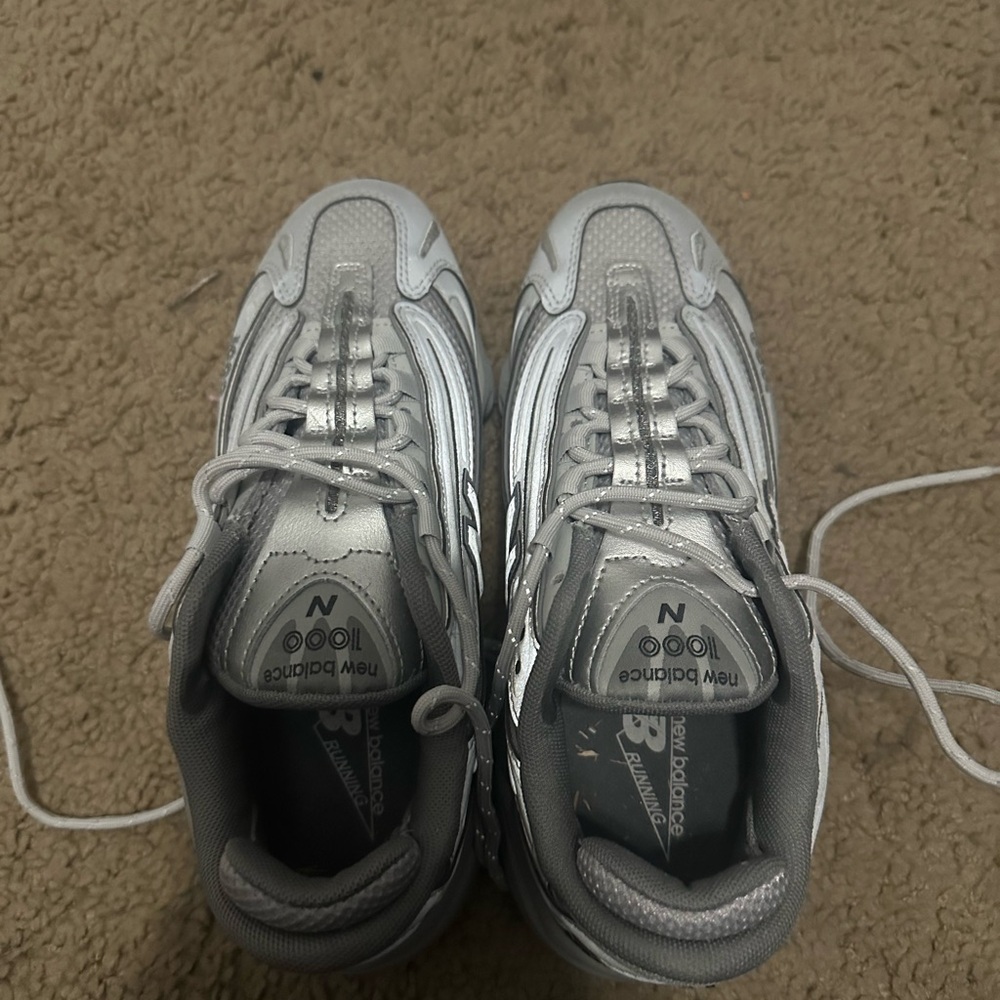 New Balance 1000 Silver  Shoes